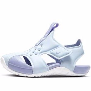 New Baby NIKE Sandals, Size 2C.